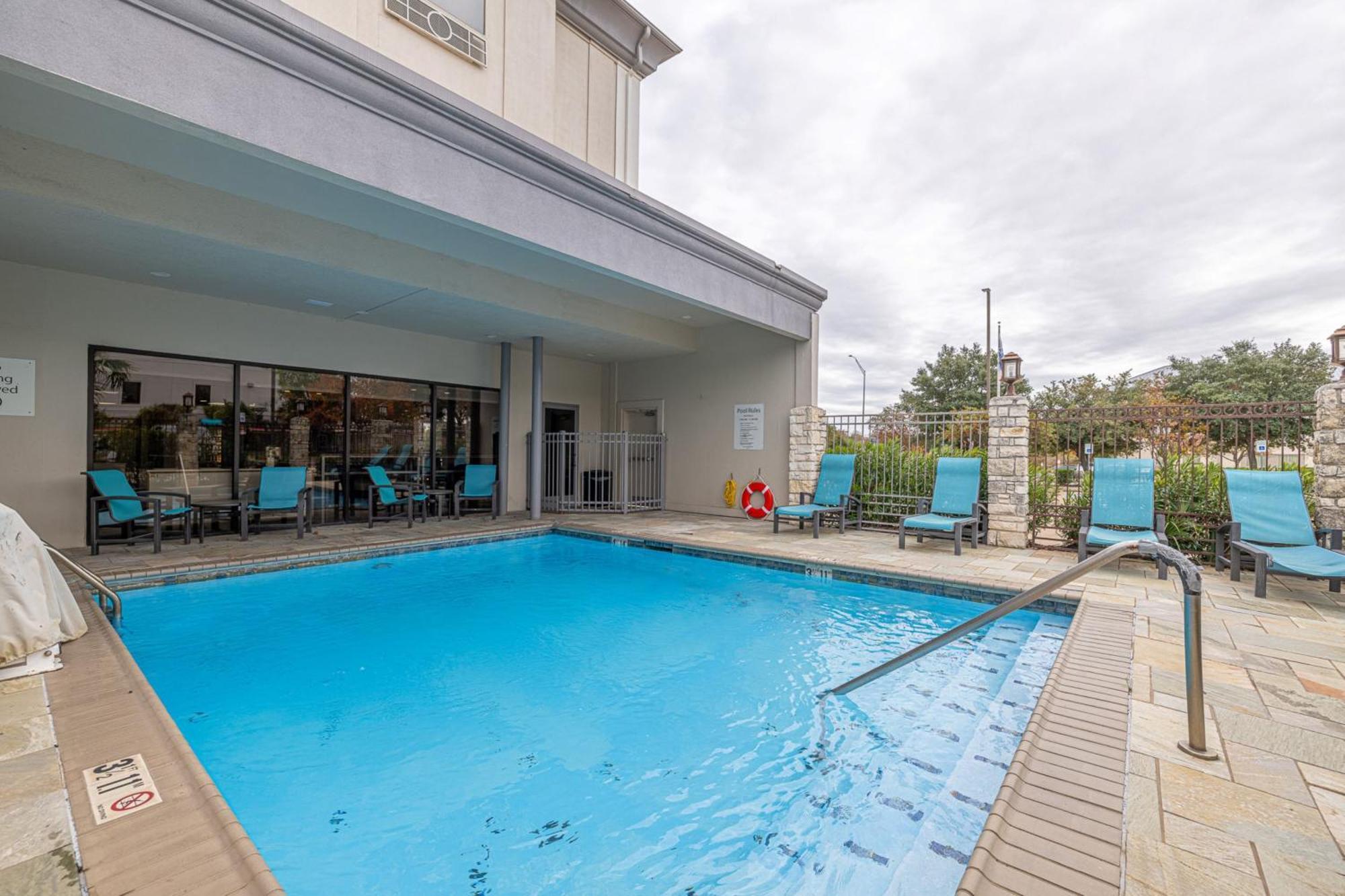 Holiday Inn Express & Suites College Station By Ihg Esterno foto