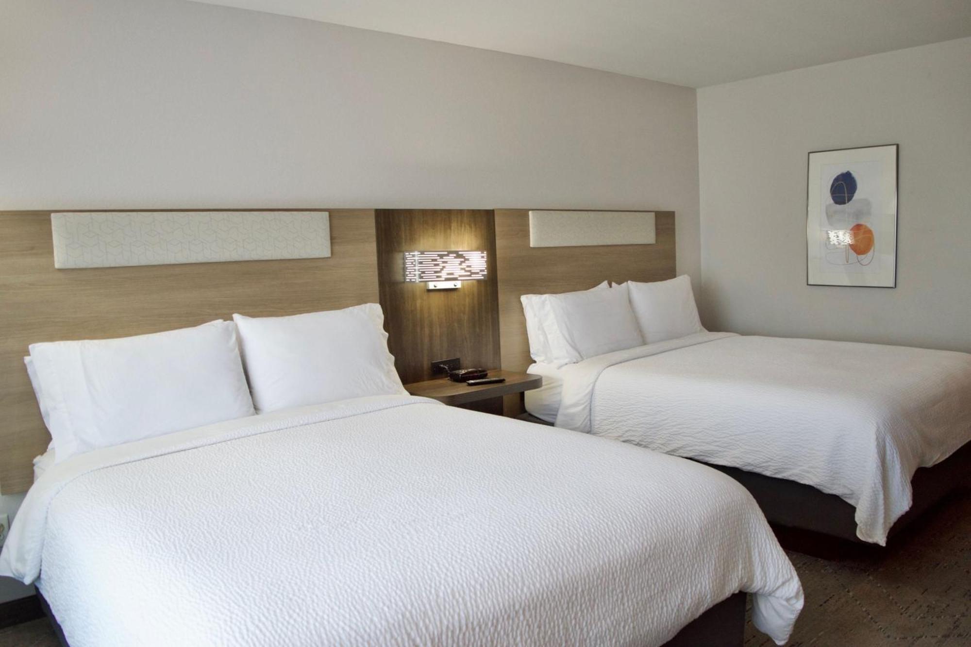 Holiday Inn Express & Suites College Station By Ihg Esterno foto