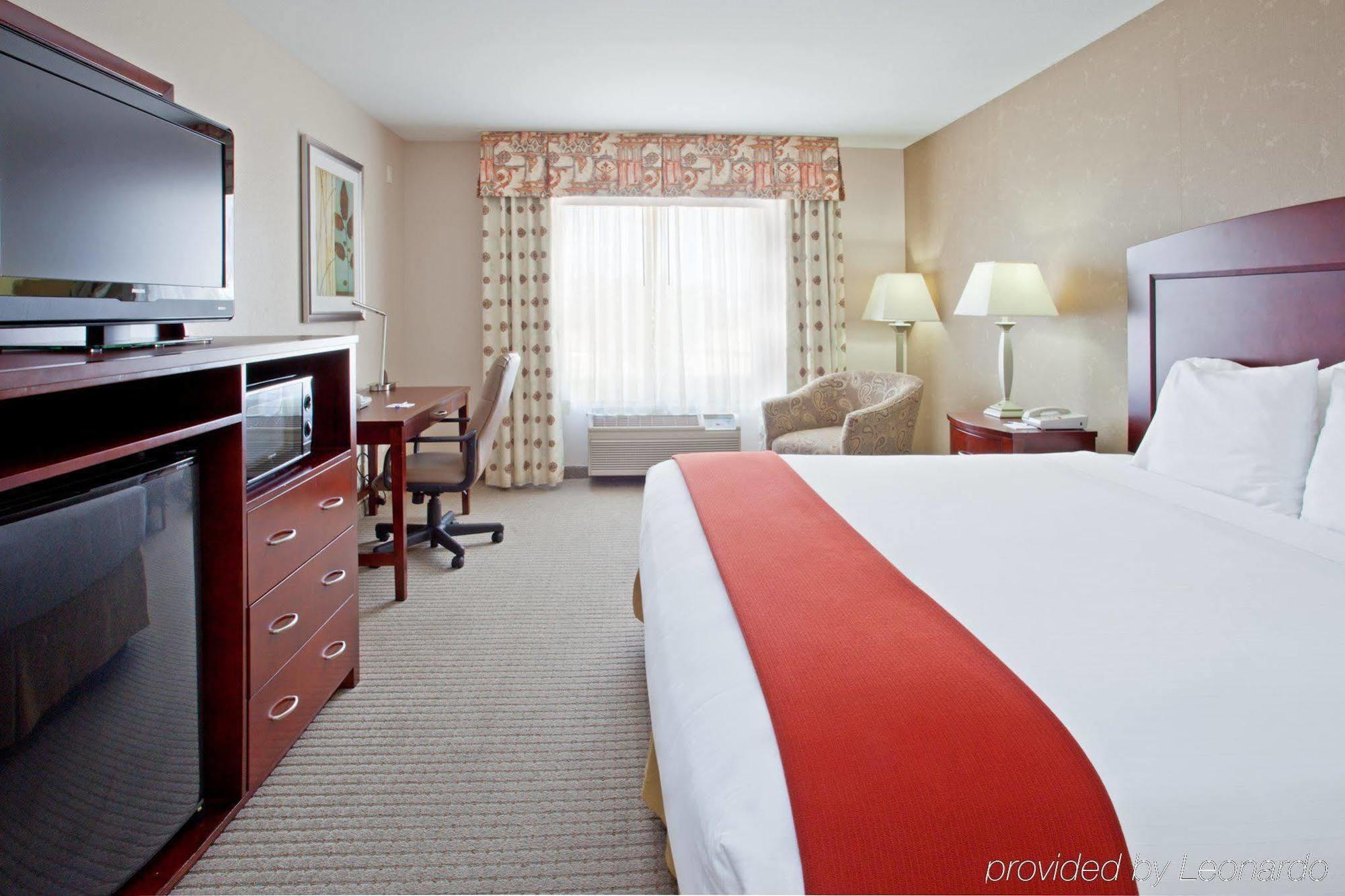 Holiday Inn Express & Suites College Station By Ihg Camera foto